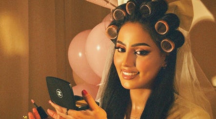 تجهيزات عروس بابتسامة في JÉ NAILS SALON، الرياض، منطقة الرياض، SA.