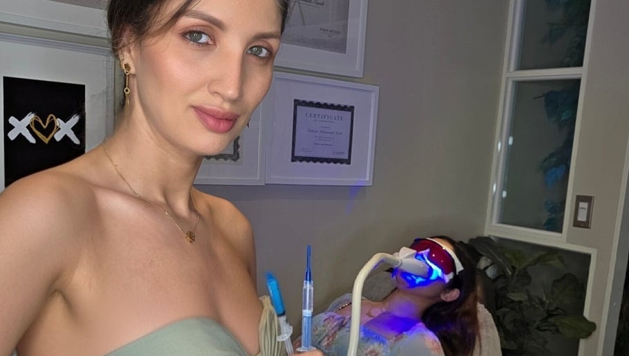 Beauty by bahar in Toronto, Ontario, CA offers advanced skin treatments in a serene setting.