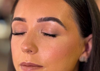 Beautifully groomed eyebrows at Blushandbrowstudio, Dublin, County Dublin, IE, showcasing expert care.