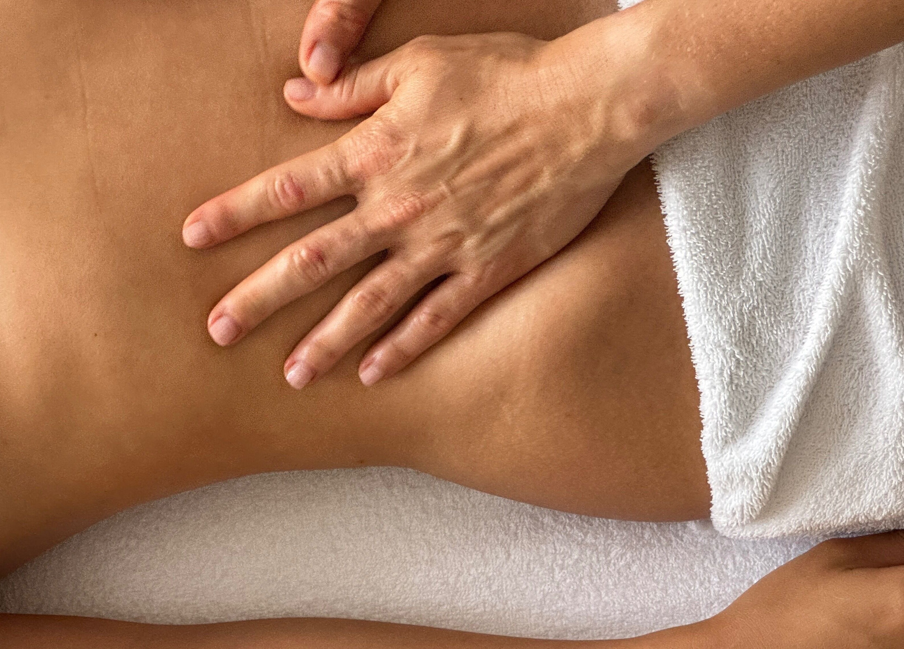 Massage session at Lymph by Camila in Lisbon, Lisbon, PT, showcasing expert therapeutic techniques.