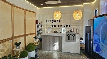 Reception area of Elegant Scalp Spa in South Pasadena, California, US, showcasing modern decor and lighting.