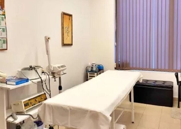 Стая за процедури в Beauty Studio AB, София, Област София, BG, оборудвана с модерна апаратура.
