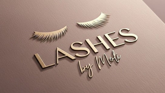 Lashes by Moli