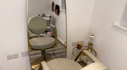 Elegant beauty chair and mirror at The Dolls Lounge, Leeds, England, GB.