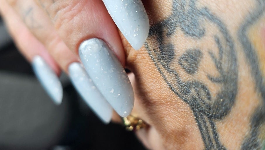 Nails Studio By Juste Zutautiene, bilde 1