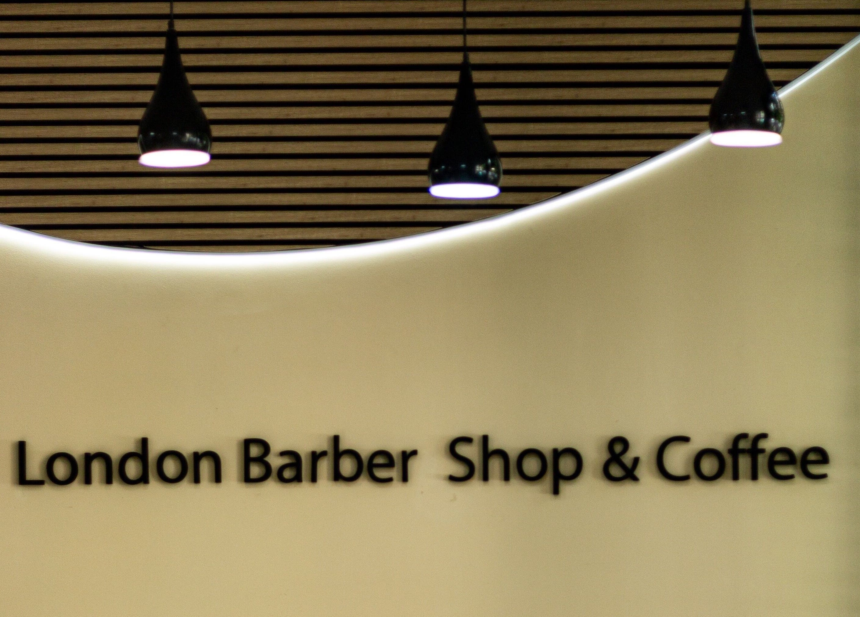 Elegant lighting at 3rd Generation London, Timișoara, Județul Timiș, RO captures the modern shop vibe.