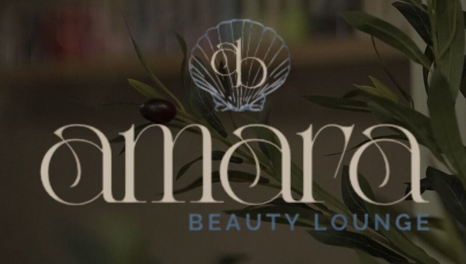 Logo de Amara Beauty Lounge rodeado de hojas verdes, Miami, Florida, US.