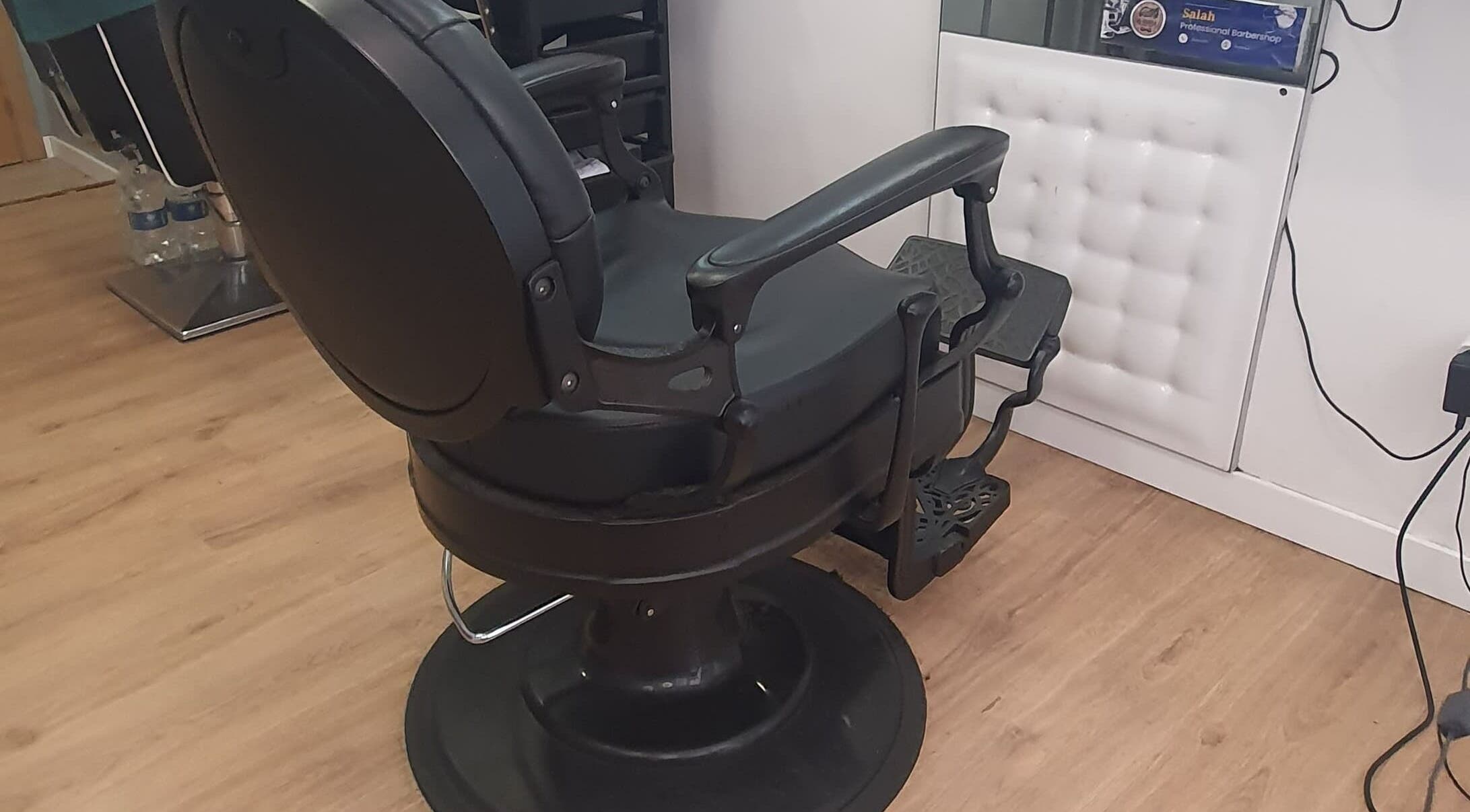 Silla de barbero clásica en ASBarber, Castelló De La Plana, Comunidad Valenciana, ES.