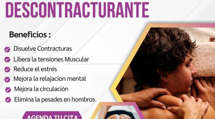 Descontracturante en Centro De Masajes Terapéuticos, Manzanillo, Colima, MX. Mejora circulación y reduce estrés.