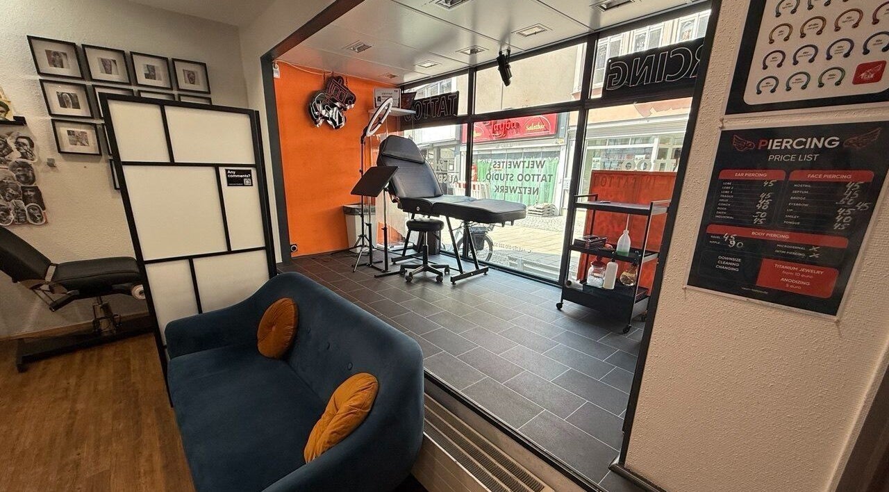 Innenansicht von VeAn Tattoo Braunschweig, modernes Studio in Braunschweig, Niedersachsen, DE.