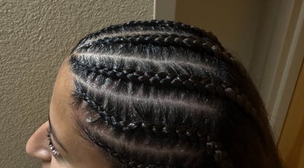 Intricate cornrows hairstyle crafted at SlayedbyGracy, Wahiawa, Hawaii, US, showcasing expert braiding.
