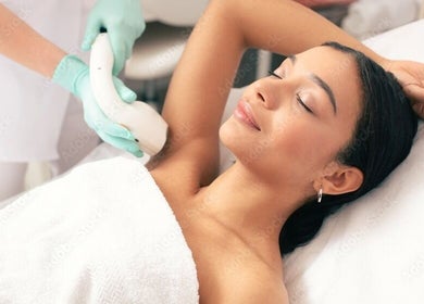 Relaxing laser hair removal at Masion Hair in Krung Thep Maha Nakhon, Krung Thep Maha Nakhon, TH.