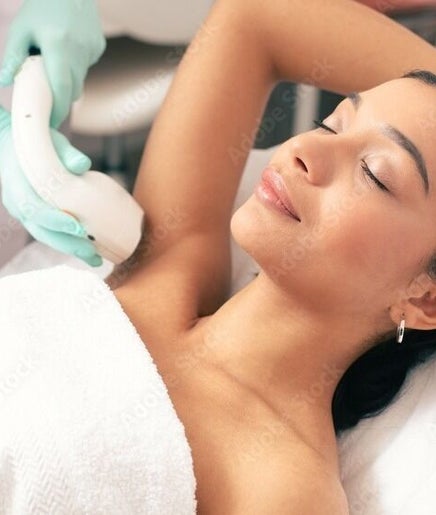 Relaxing laser hair removal at Masion Hair in Krung Thep Maha Nakhon, Krung Thep Maha Nakhon, TH.