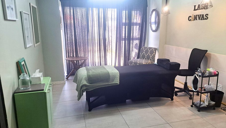 Relaxing treatment room at Lash Canvas, Cape Town, Western Cape, ZA with a calming ambiance.