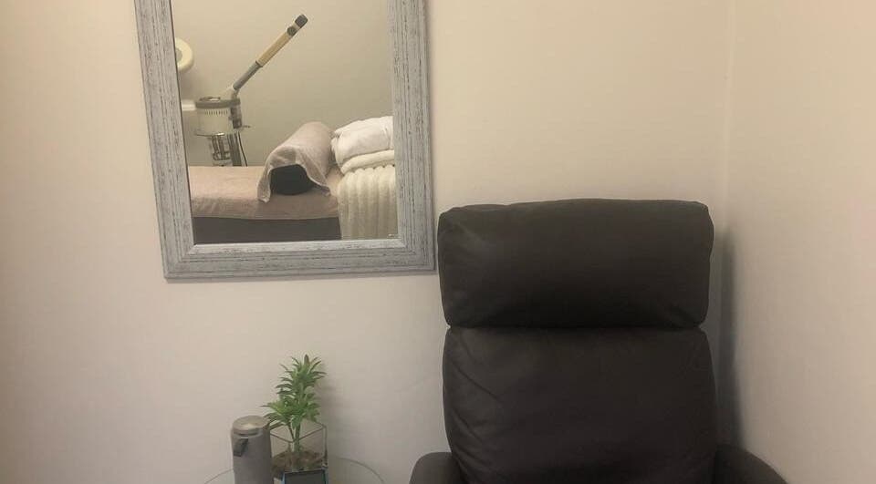 Relaxing chair and decor at Vuyo's Sanctuary, Sandton, Gauteng, ZA offering a serene wellness experience.