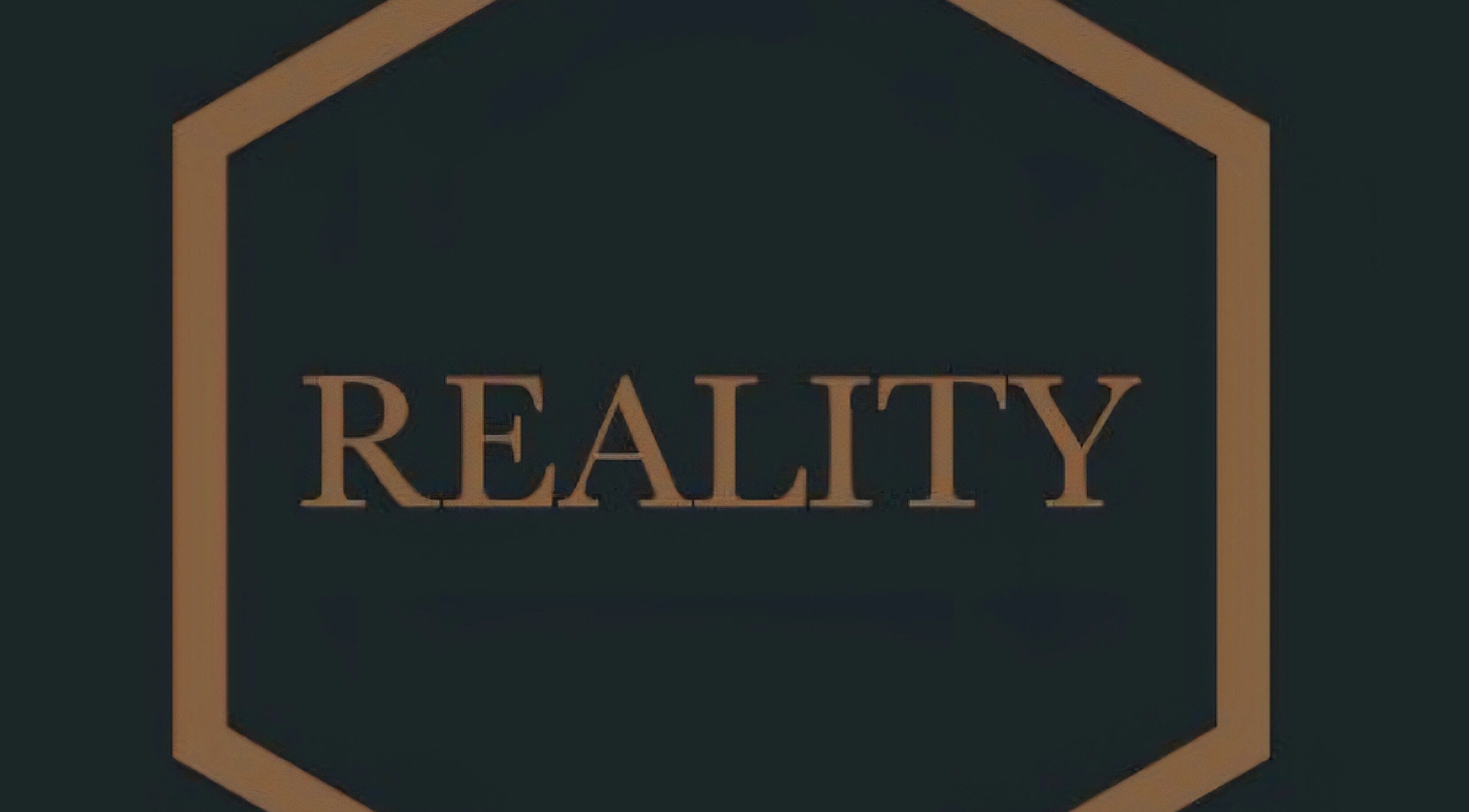 Logo del centro benessere Reality a Salerno, Campania, IT, con design elegante.