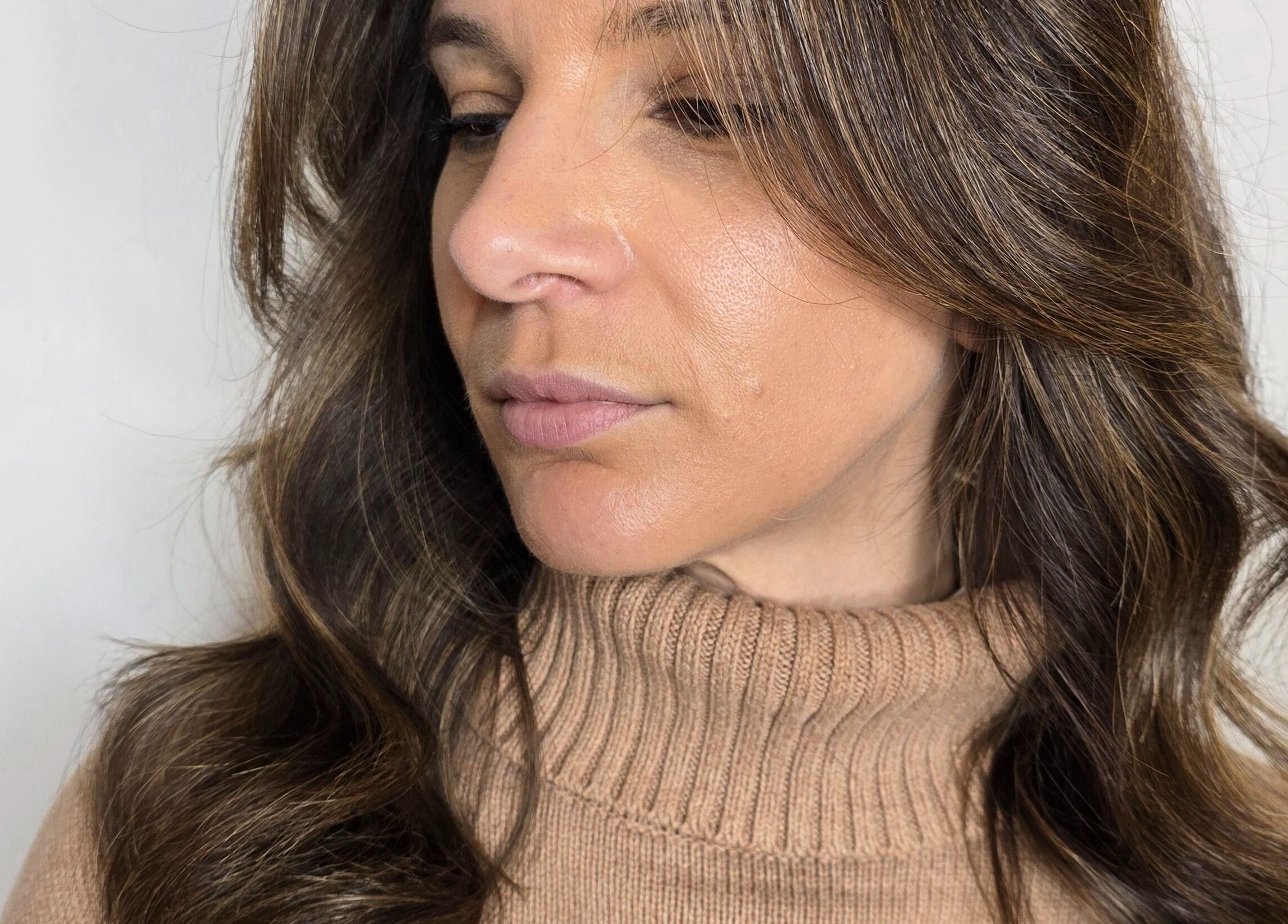 Capelli mossi e lucenti in mostra a Reality, Salerno, Campania, IT.