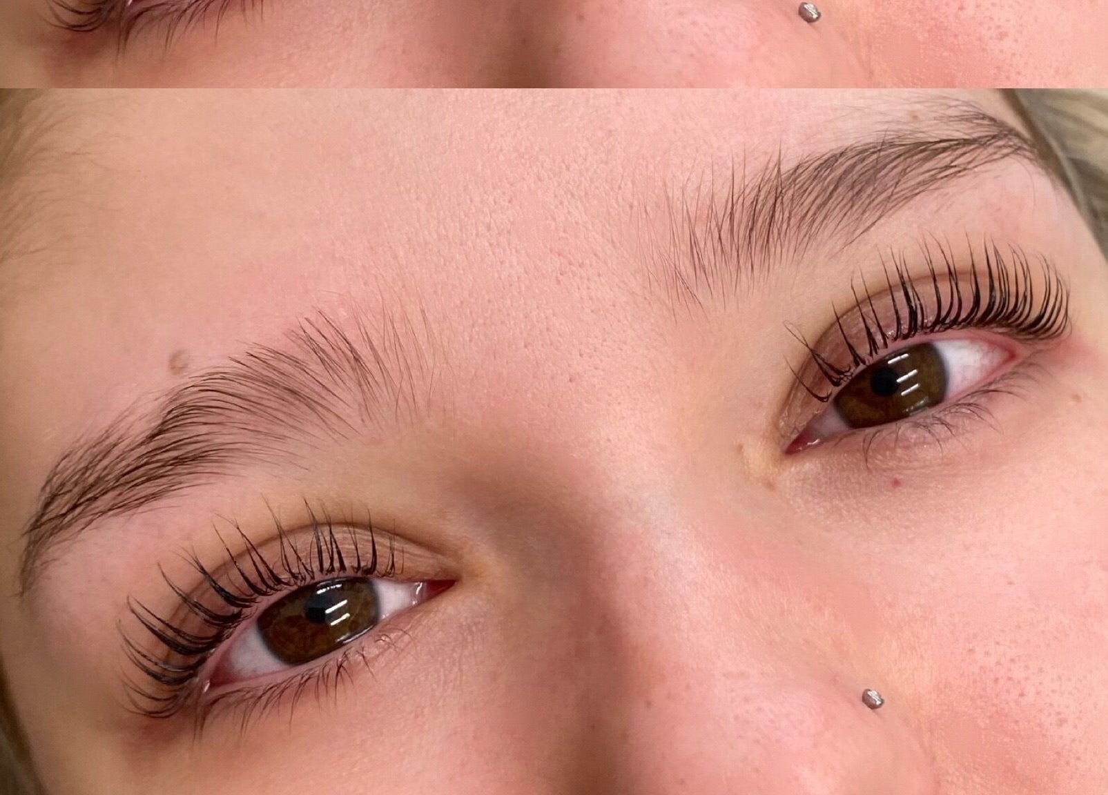Lash lift results by beauty_withalix, Douglas, Douglas, IM showcasing dramatic eyelash enhancement.