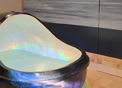 Relaxing float pod at Dharma River ZenFloat Spa, Daphne, Alabama, US for ultimate relaxation and wellness.