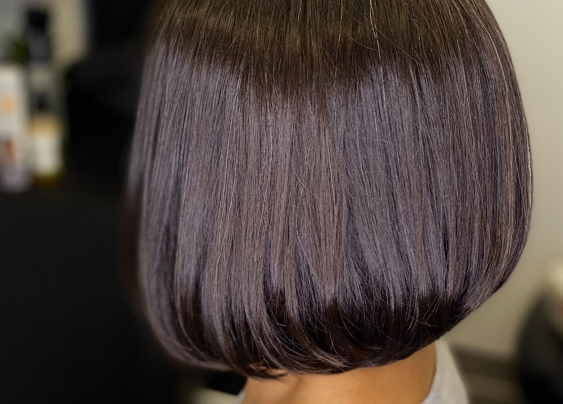 Sleek bob haircut at the CURL Room, Mandeville, Manchester Parish, JM.