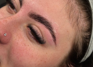 Close-up of elegant eyelash extensions from Love, Lisa, Blantyre, Scotland, GB.