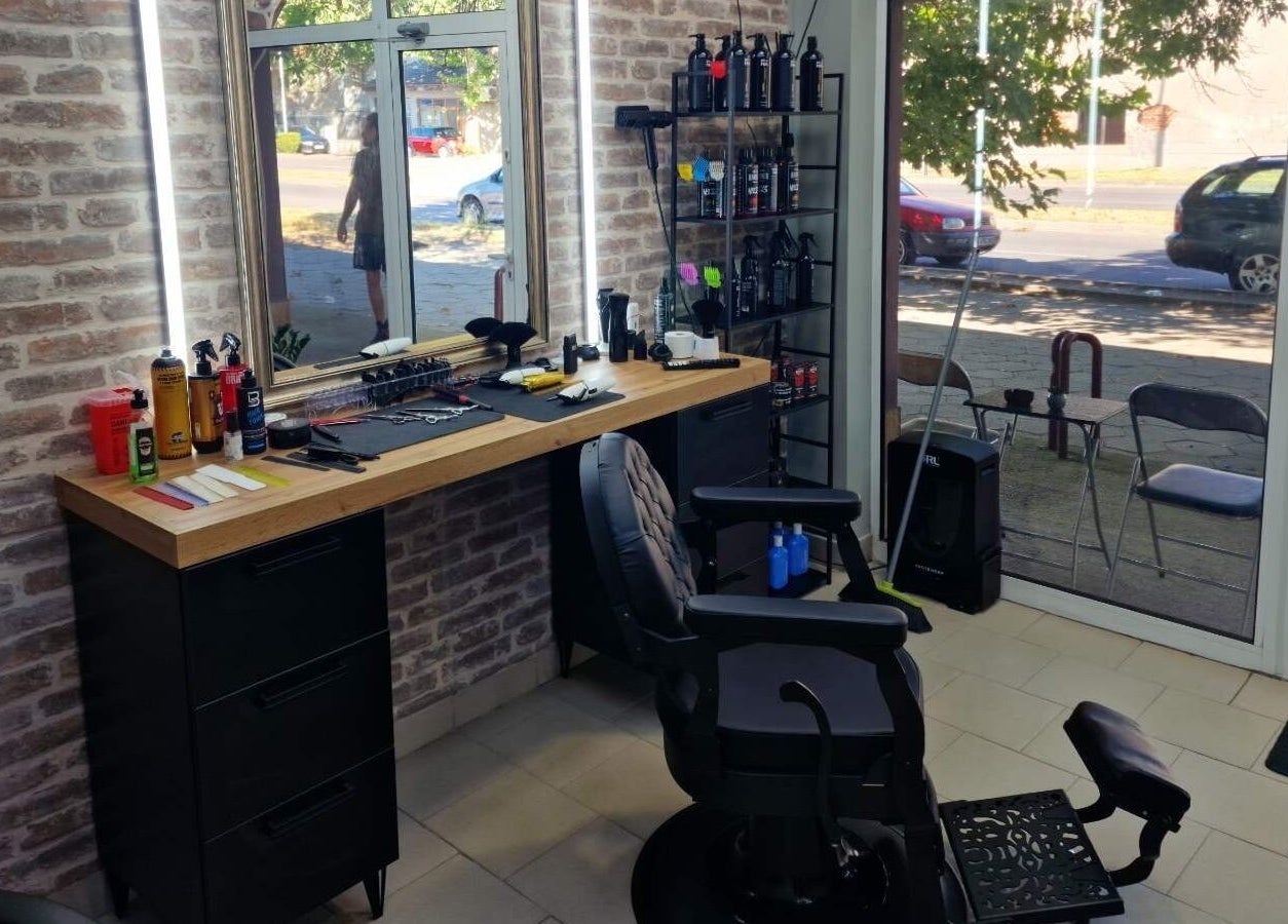 GP Barber Studio in Harmanli, Haskovo, BG, featuring a modern styling area with tools and products.