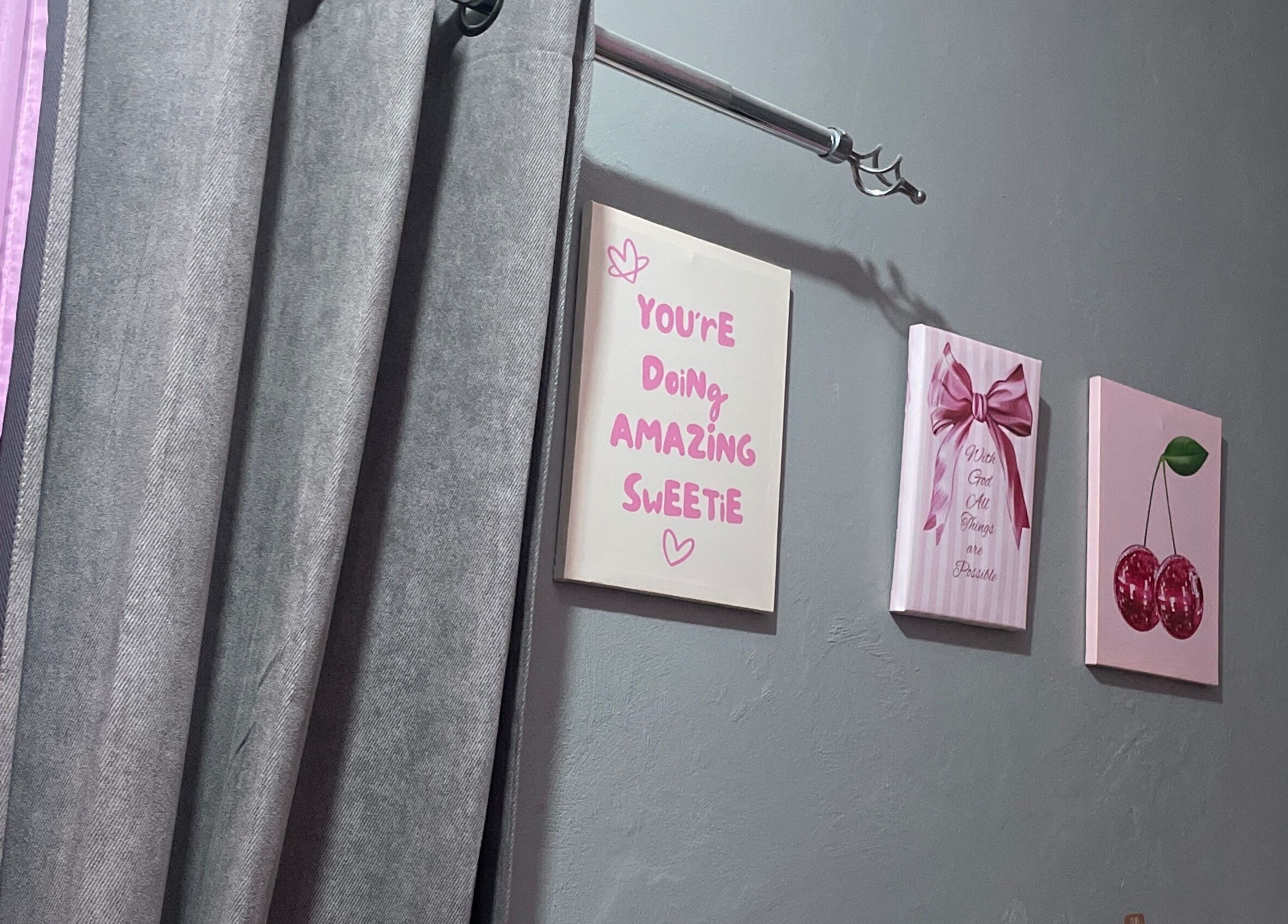 Inspiring pink-themed wall art at Shanthenailslayer, Montego Bay, St. James Parish, JM.