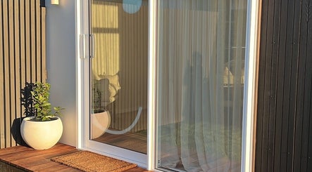 Immagine 2, Cure