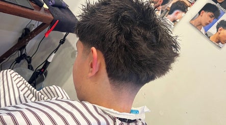 Stylish haircut at GCutz salon in Margaret River, Western Australia, AU showcasing sleek, modern style.