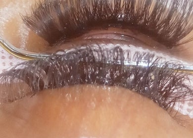 Close-up of styled eyelashes at GrapUglow Beauty Academy, Benoni, Gauteng, ZA.