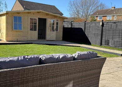 Pretty hair cabin in lush garden at Stockton-on-Tees, England, GB, perfect for relaxation and beauty treatments.