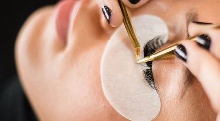 Eyelash extension treatment at Busy Brows, Chelmsford, England, GB, enhancing beauty and relaxation.