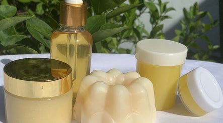 Natuurlijke schoonheidsproducten bij Laiss Beauty and Cosmetics, Paramaribo, Paramaribo, SR.