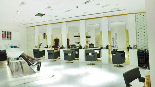 Queen's House Salon