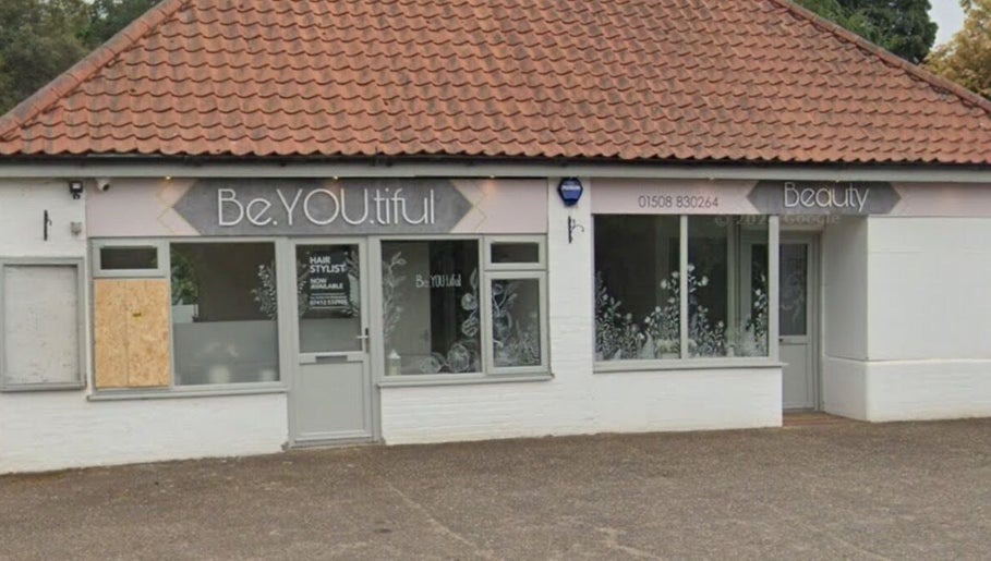 Nourish & Glow at Swardeston, England, GB. Exterior view of modern beauty and wellness venue.
