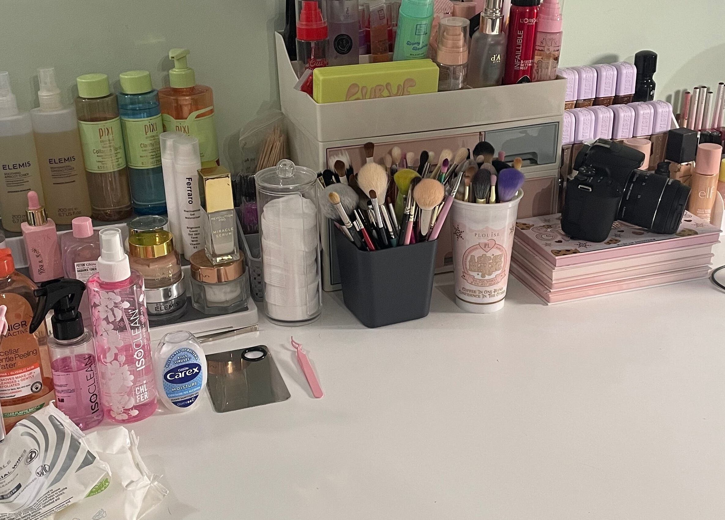 Beauty and makeup setup at karlyb.mua.liverpool, Liverpool, England, GB featuring brushes and skincare products.