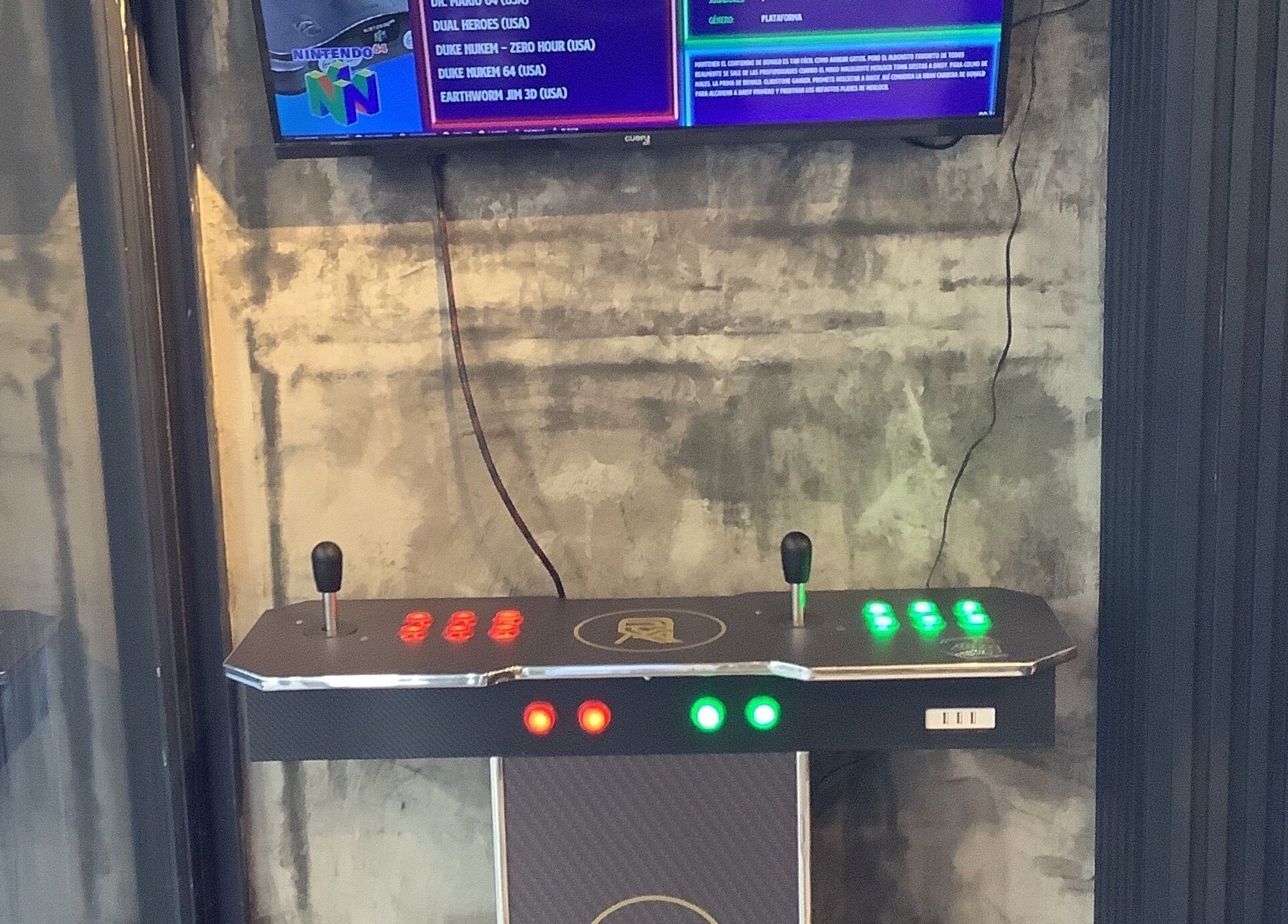 Arcade retro en Nordikdvl, Ciudad De México, Ciudad De México, MX con pantalla de juego clásico.