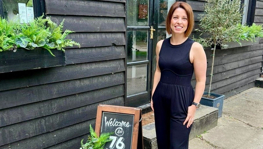 Rachael @seventysix welcomes you with a smile at Dunmow, England, GB, showcasing rustic charm.