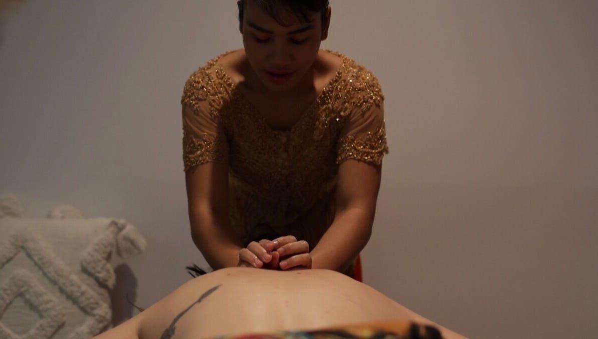 Relaxing massage session at ChasingBetter247 Massage in Malaga, Western Australia, AU.