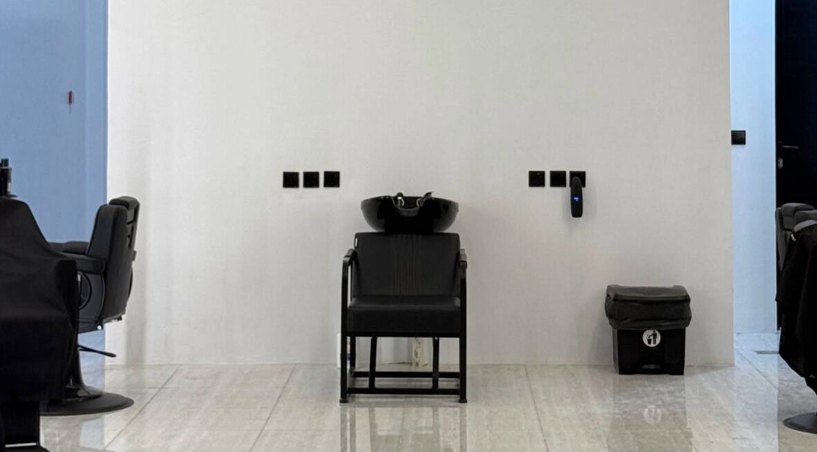 Modern wash station at Alfa Barber - حلاق ألفا, Buraydah, Al Qassim Province, SA showcasing elegance.