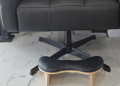 Elegant pedicure chair at Artsy Digits Nails in Hamilton, Ontario, CA, showcasing luxury and comfort.