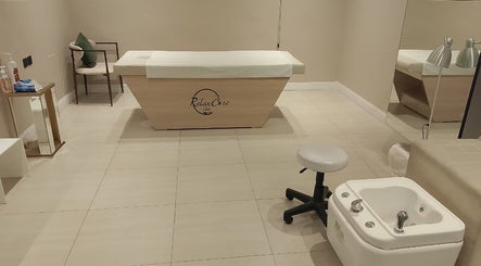 غرفة تدليك مريحة في Relax Care العناية بالراحة 1, الدمام, المنطقة الشرقية, SA.
