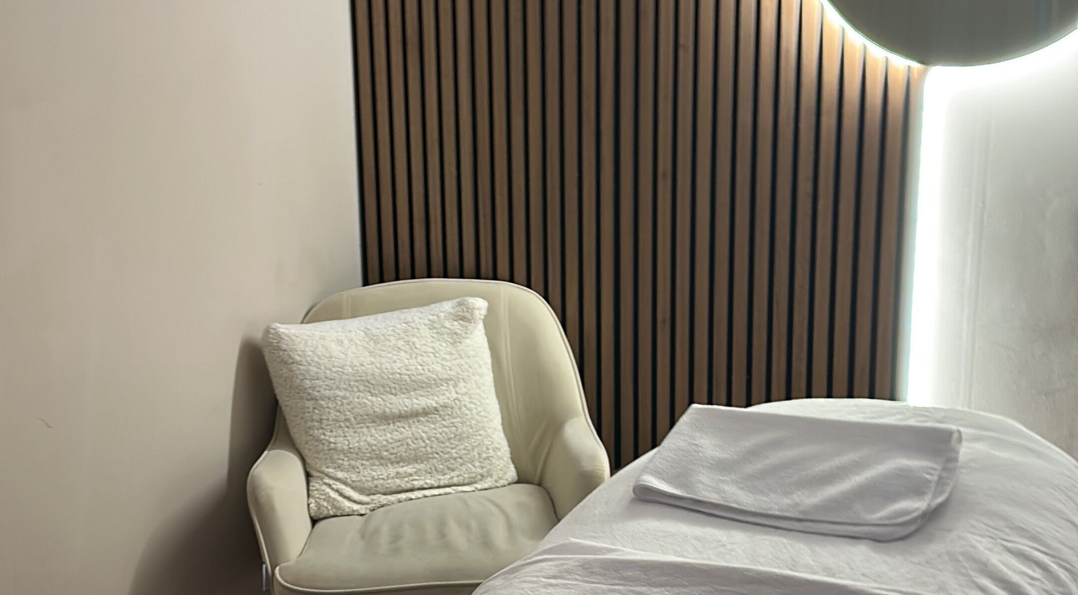 Tranquil treatment room at Figured It at Pure Skin Clinic Hessle, Hull, England, GB.