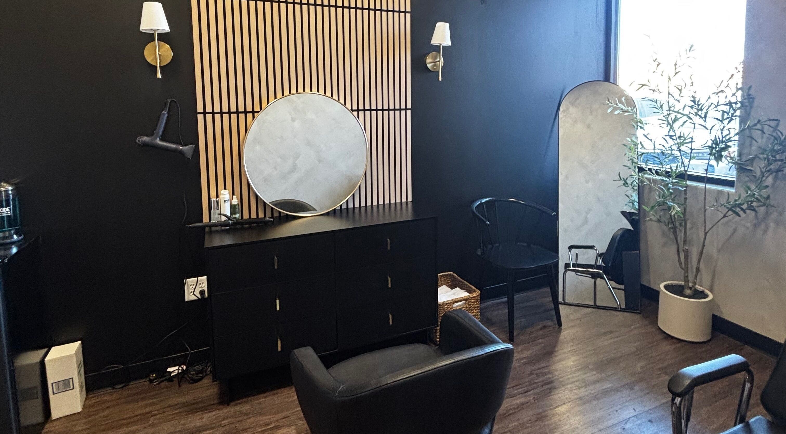 Elegant salon interior at Bianna Stylez, Draper, Utah, US with modern decor and stylish equipment.