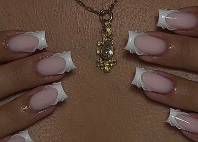 Design d'ongles artistiques chez Msrnails, Yverdon-les-bains, Vaud, CH.