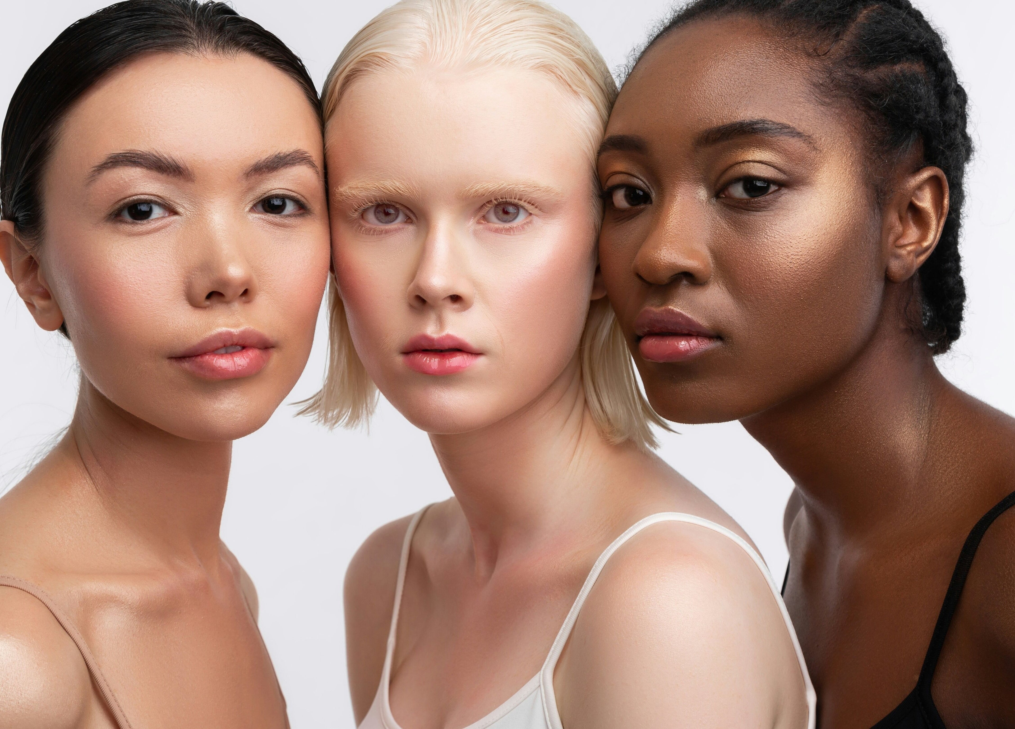 Diverse models with glowing skin at Gunther Oliver - Skin Medic / Cape Town, Western Cape, ZA.