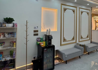 Chic lobby of Nailounge Hounslow in Hounslow, England, GB with stylish decor and cozy seating for guests.
