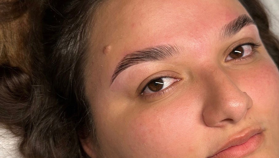 Freshly shaped eyebrows at Jaels Beauty Studio LLC in Altamonte Springs, Florida, US.