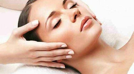 Klear Bliss Skin Care and Aesthetics Wellness obrázek 3