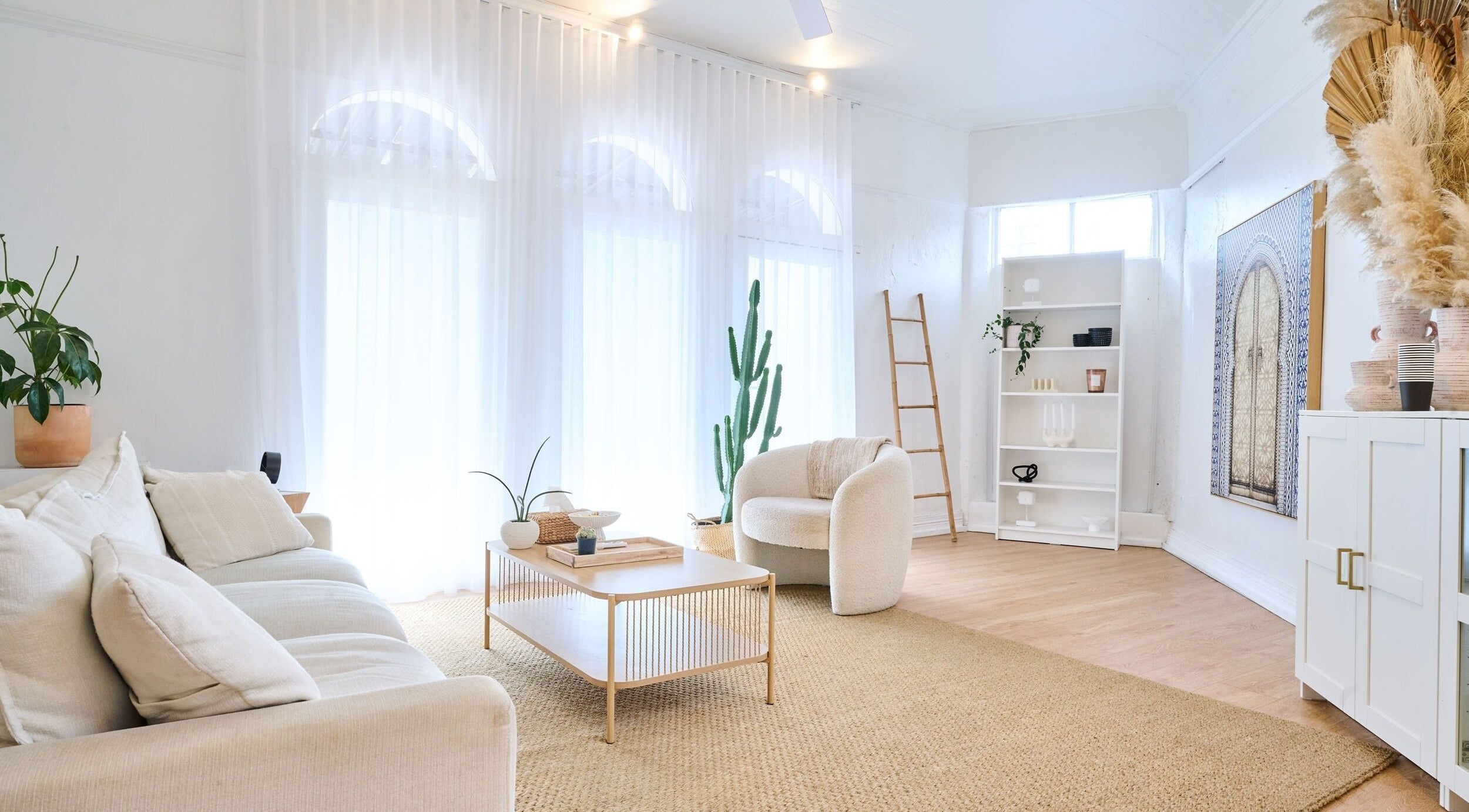 Calming therapy room at Sydney Wide Counselling, Stanmore, New South Wales, AU with neutral decor and soft lighting.